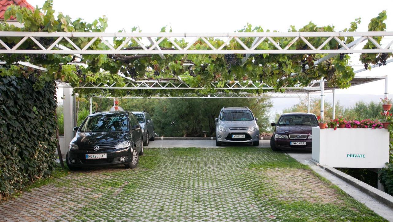 Apartamento Anastazija Sea View Omiš Exterior foto